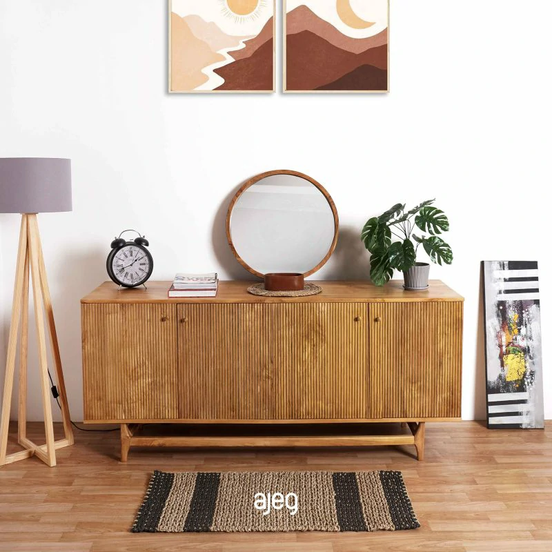 Bikin Ruang Tamu Makin Keren dengan 7 Desain Meja TV Minimalis Kayu Ini!